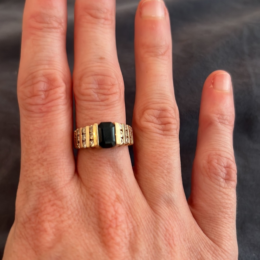 14k Diamond and Sapphire Ring